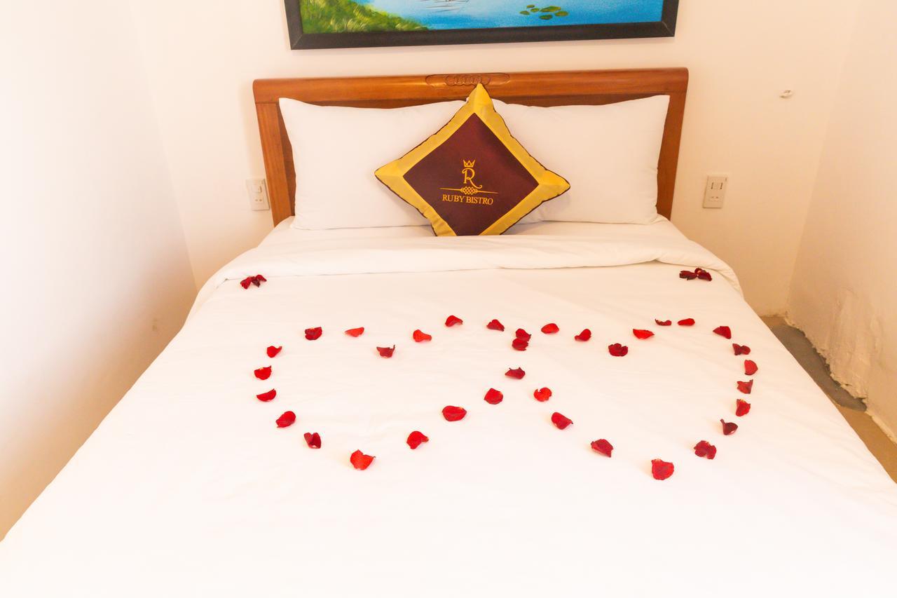 Ruby Bistro Hotel هوي المظهر الخارجي الصورة